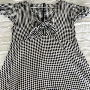 Target/ Gingham dress front tie.